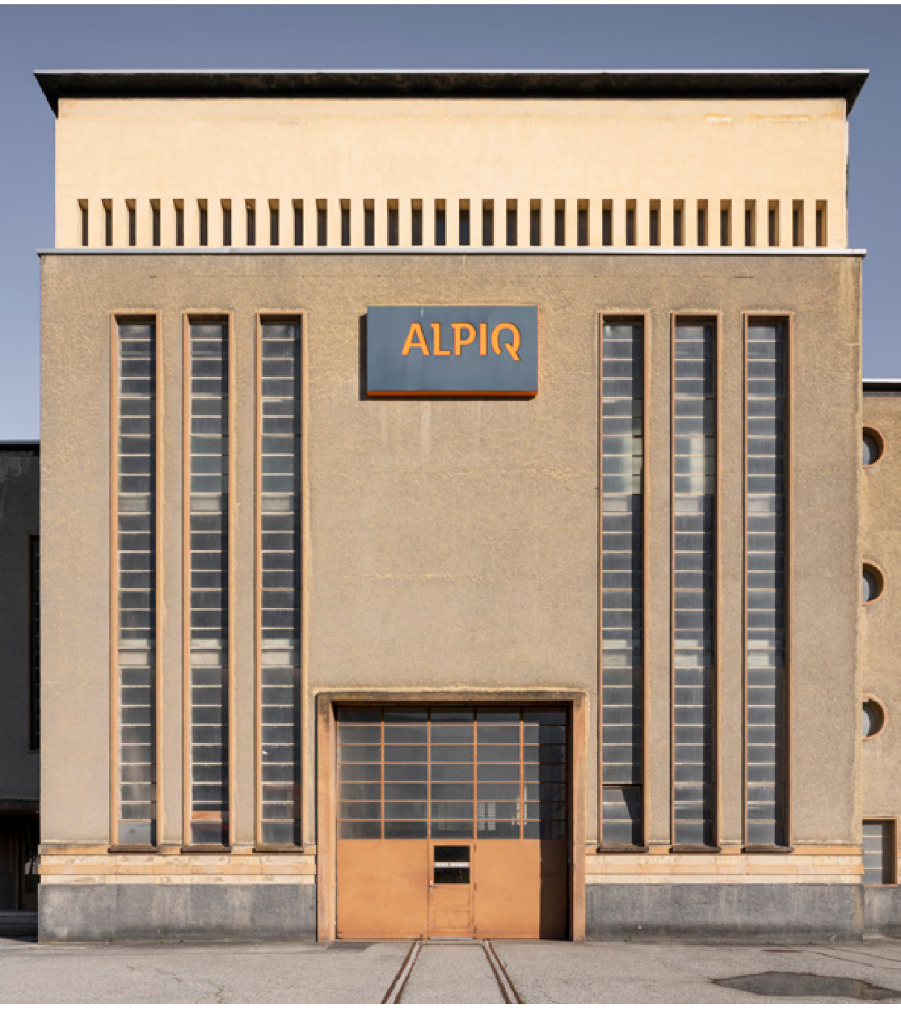 Alpiq entrance facade of the power plant