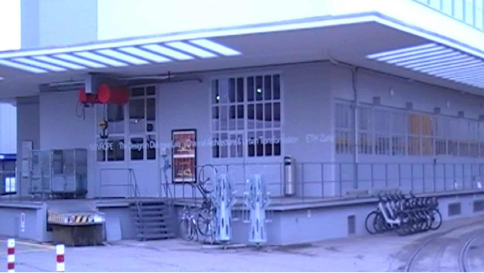 ETH pavilion at the Seebach railway